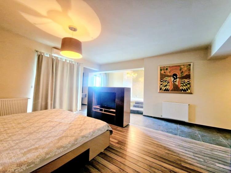 Duplex cu 3 camere cu Canalizare în Central