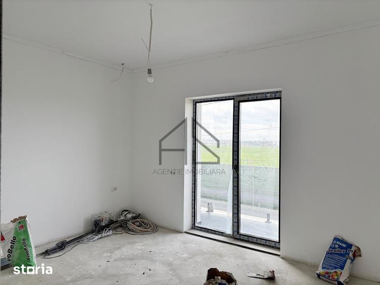 Apartament cu 3 camere în Sântandrei