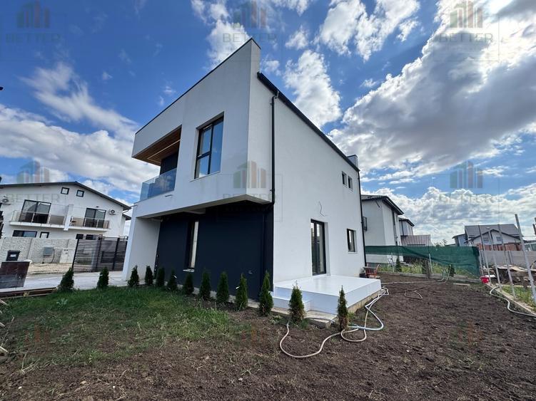Casă individuală cu 5 camere cu Teren 275 Mp în Berceni
