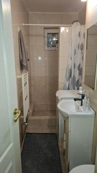 Apartament cu 2 camere semidecomandat în 14 Mai