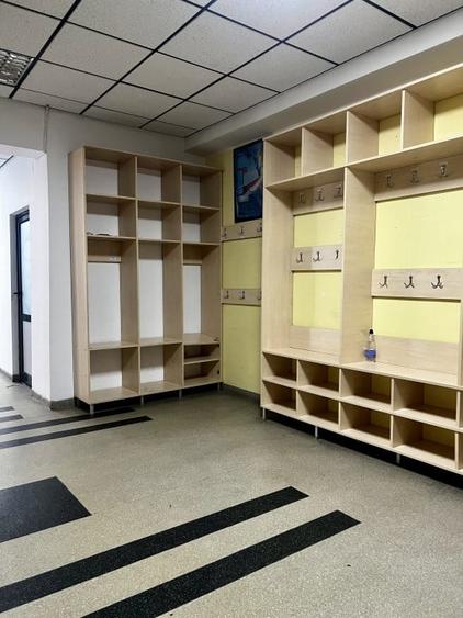 Birou, de 300 mp, în Olteniței