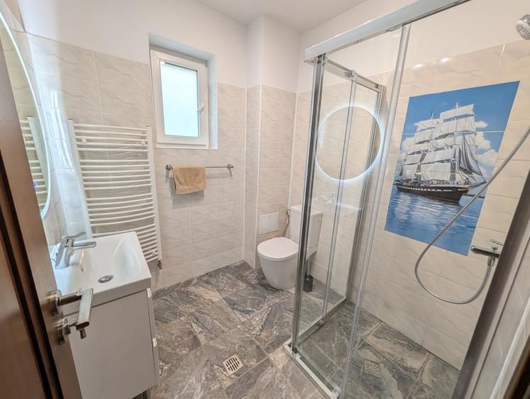 Casă individuală cu 5 camere cu Teren 640 Mp în Otopeni