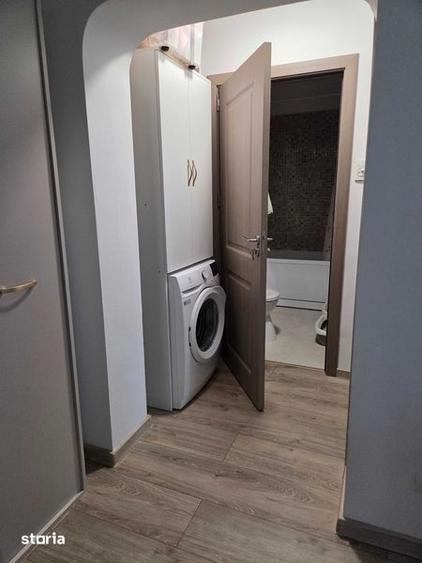 Apartament cu 3 camere semidecomandat în Titan — fotografia 1