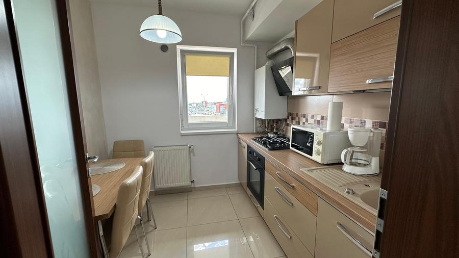 Apartament cu 2 camere decomandat, mobilat în Mihai Viteazul