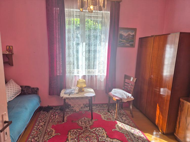 Casă individuală cu 3 camere cu Canalizare în Muncitoresc
