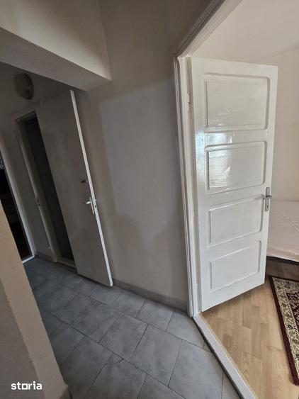 Apartament cu 2 camere decomandat în Intim