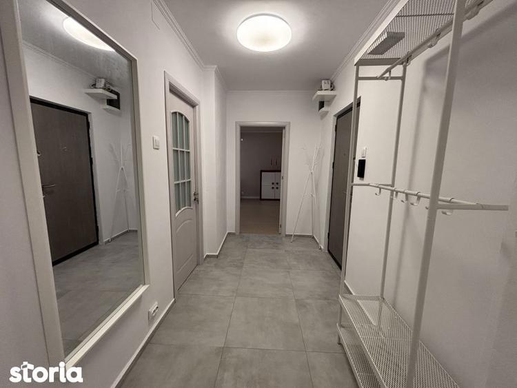 Apartament cu 3 camere decomandat, mobilat în Vitan