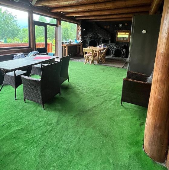Casă cu 4 camere cu Teren 9999 Mp în Dărmănești