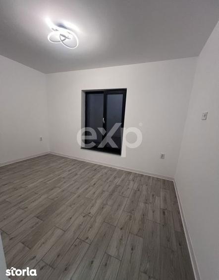 Casă cu 4 camere cu Teren 400 Mp în Războieni