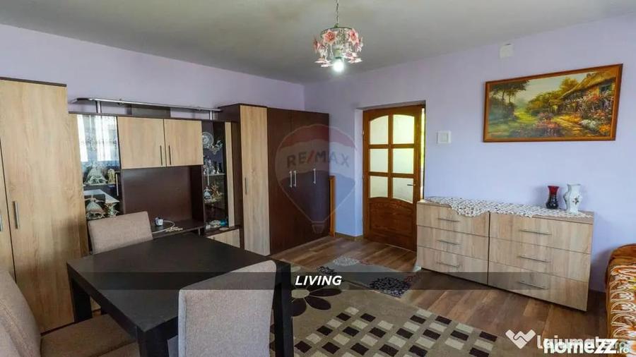 Casă cu 2 camere cu Teren 900 Mp în Mireșu Mare