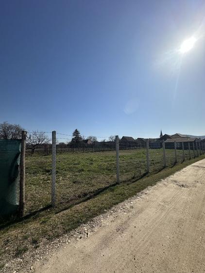 Spațiu comercial, în Petrești