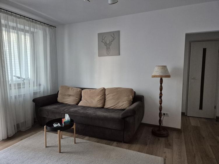 Apartament cu 2 camere semidecomandat în Dristor