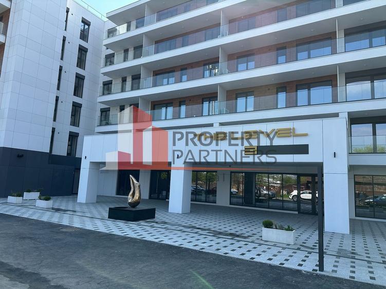 Apartament cu 2 camere decomandat în P-ta Presei Libere