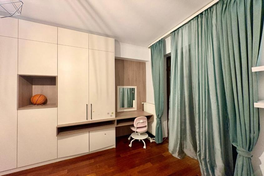 Apartament cu 3 camere semidecomandat, mobilat în Bucureștii Noi
