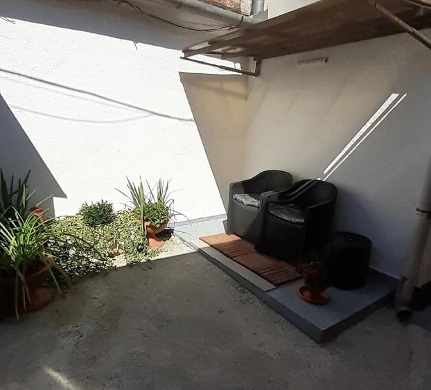 Inchiriez apartament de 2 camere la casa - 3
