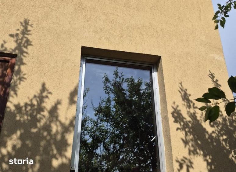 Casă cu 5 camere cu Canalizare în Păcurari