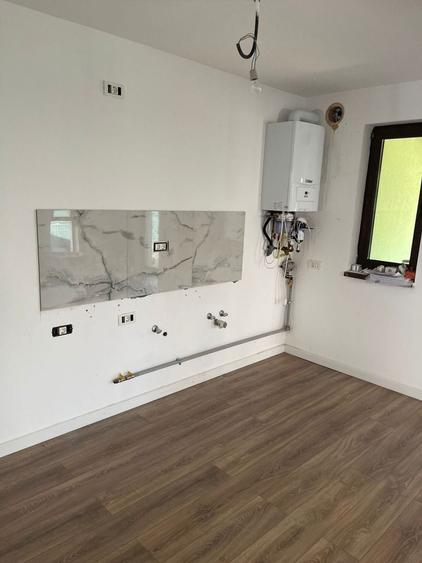 Apartament cu 4 camere decomandat în Calea Urseni