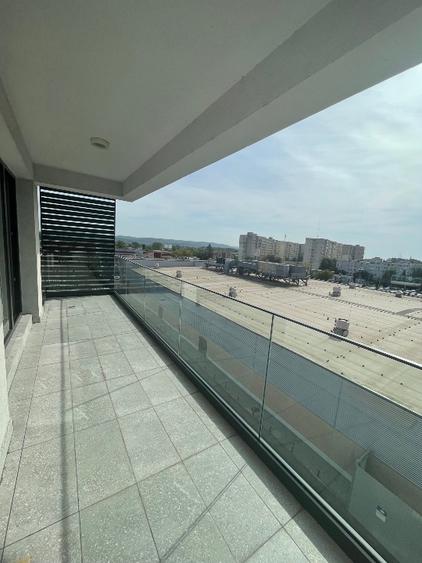 Apartament cu 2 camere semidecomandat în Nord