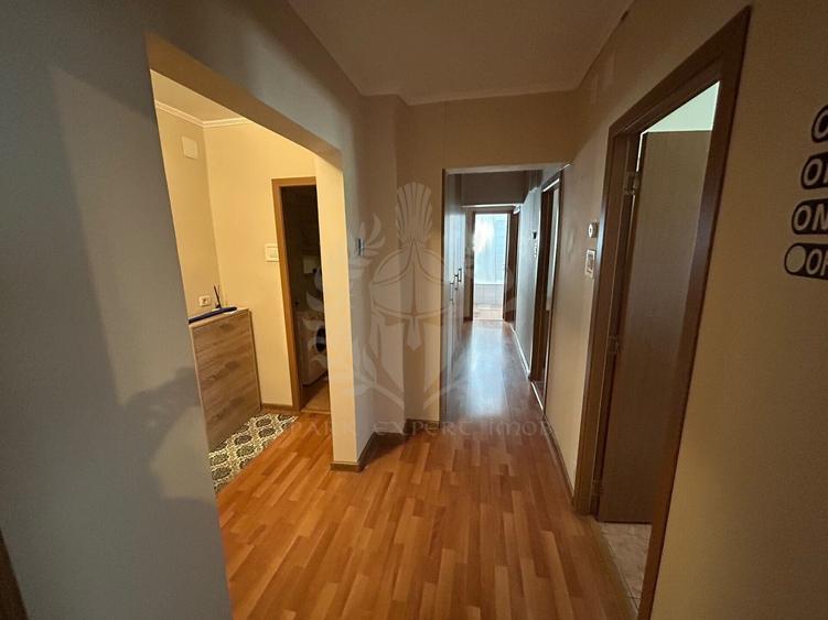 Apartament cu 3 camere decomandat, mobilat în Gheorghe Doja