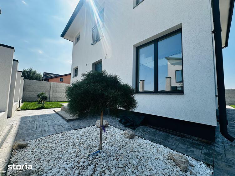 Casă cu 4 camere cu Teren 270 Mp în Berceni