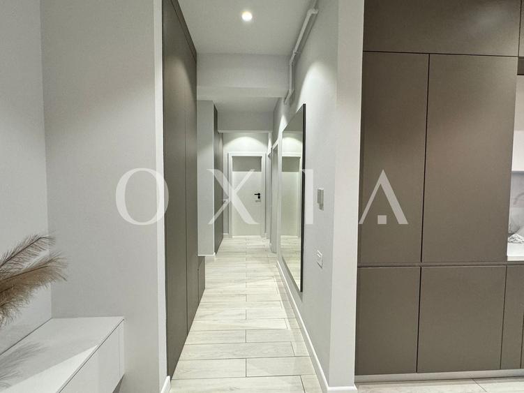 Apartament cu 3 camere semidecomandat, mobilat în Giroc
