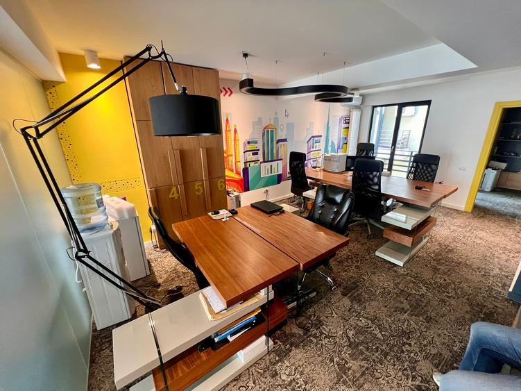 Casă individuală cu 6 camere cu Teren 200 Mp în Kiseleff