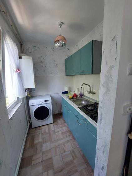 Apartament cu 2 camere decomandat în Solidarității
