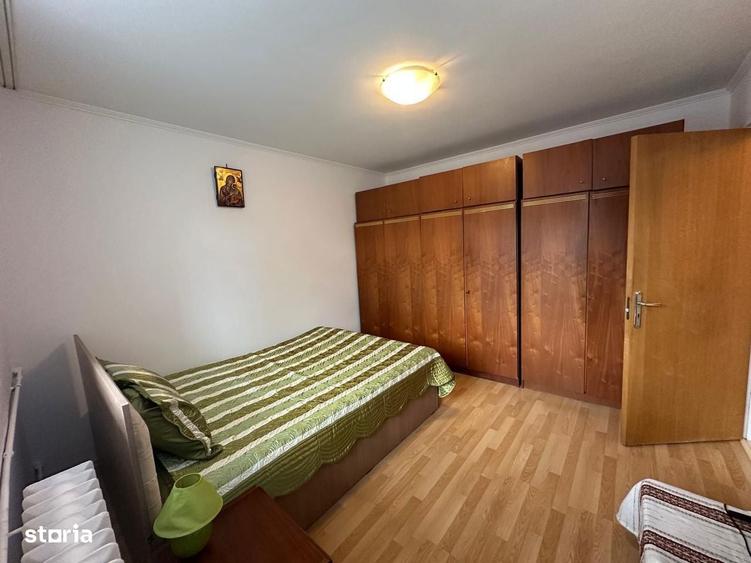 Apartament cu 3 camere decomandat în Berceni — fotografia 2