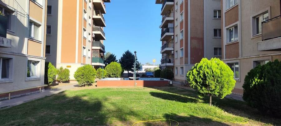 Apartament cu 2 camere semidecomandat în Nord