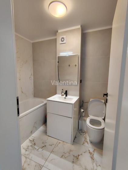 Apartament cu 3 camere decomandat în Berceni