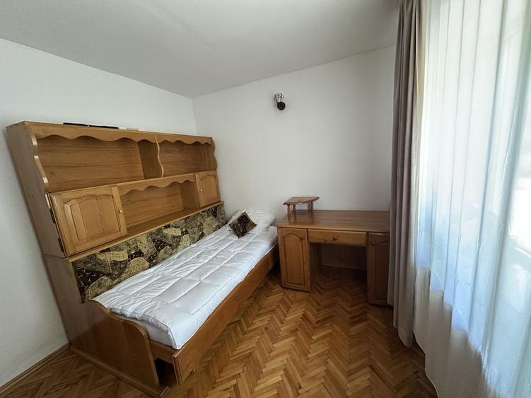 Casă cu 3 camere în Central