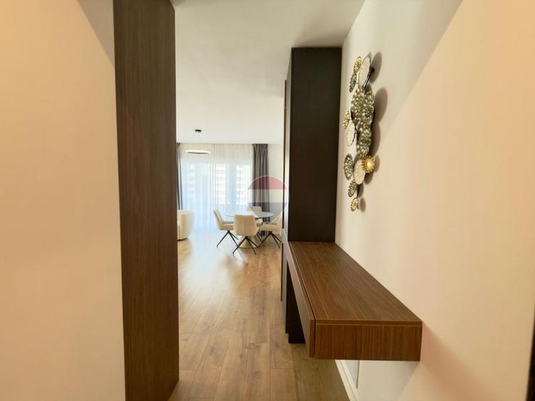 Apartament cu 2 camere semidecomandat, mobilat în Floreasca