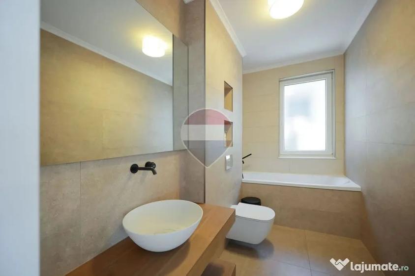 Casă cu 4 camere cu Teren 327 Mp în Oncea