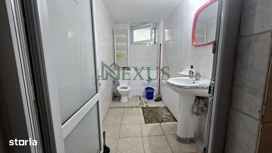 Spațiu comercial, de 15 mp, în Buhoci
