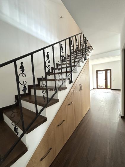 Duplex cu 5 camere cu Canalizare în Bragadiru