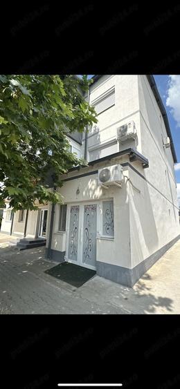 Spațiu comercial, de 17 mp, în Central