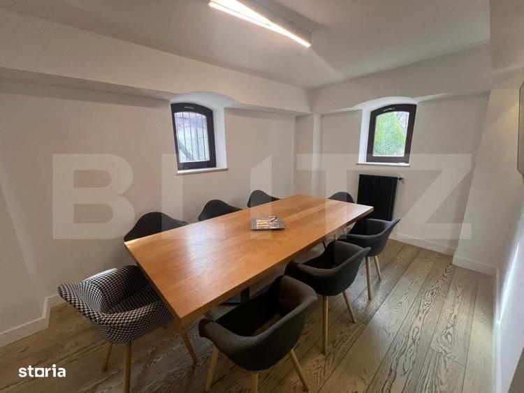 Casă cu 4 camere cu Teren 1300 Mp în Central