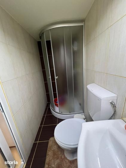 Casă cu 3 camere cu Teren 2200 Mp în Geaca