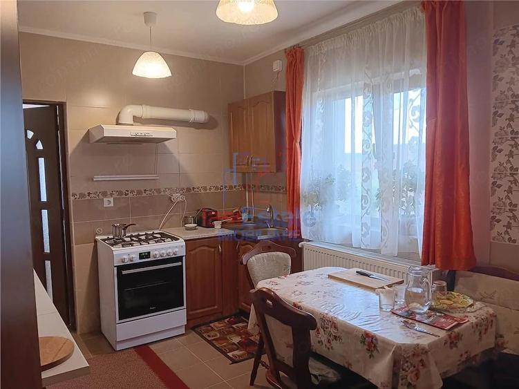 Casă cu Teren 500 Mp în Horlești