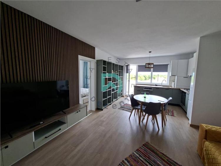 Apartament cu 2 camere decomandat în Sânpetru