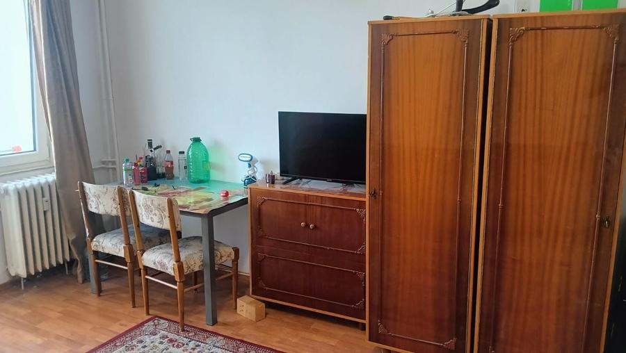 Garsonieră decomandată în Dosu Bricii