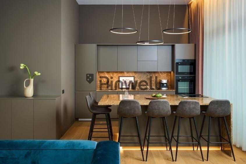Apartament cu 3 camere decomandat, mobilat în Herăstrău
