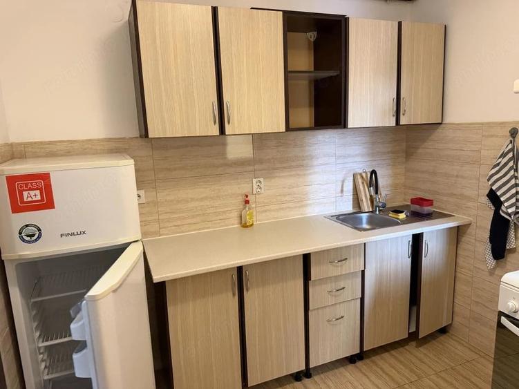 Apartament cu 3 camere decomandat în Vasile Aaron