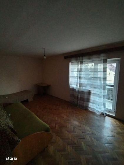 Apartament cu 4 camere în Central