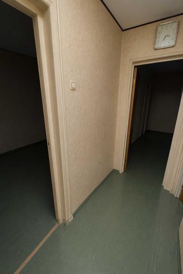 Apartament cu 2 camere semidecomandat în Berceni