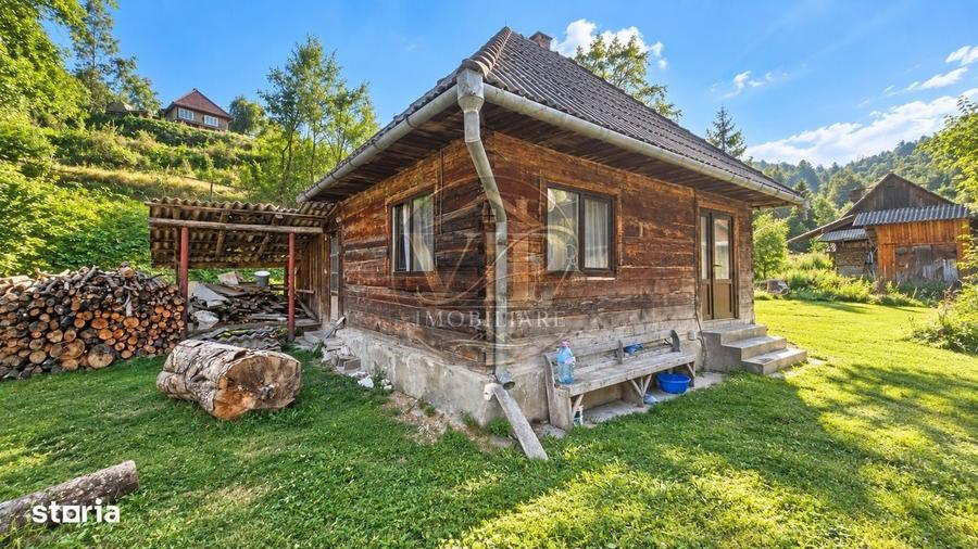 Casă cu 4 camere cu Teren 1130 Mp în Ciugud