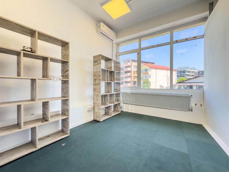 Spațiu comercial, de 50 mp, în Militari