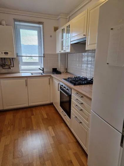 Apartament cu 2 camere semidecomandat în Tractorul