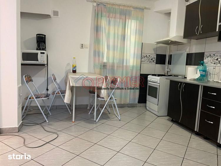 Apartament cu 3 camere în Berceni
