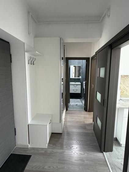 Apartament cu 2 camere decomandat în Grozăvești